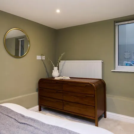 The Brondesbury Park - Sparkling 3Bdr Flat With Garden London Exterior photo