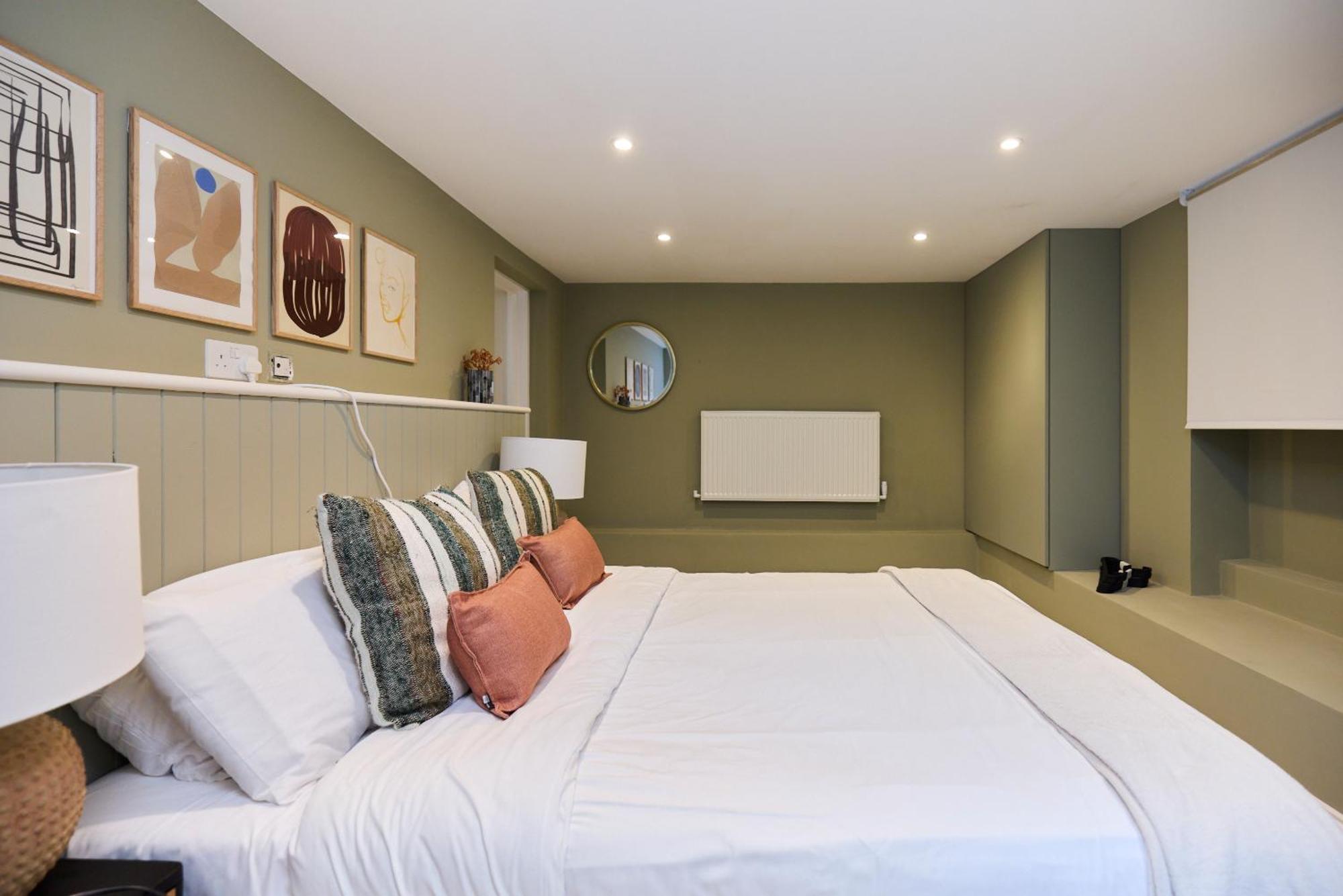 The Brondesbury Park - Sparkling 3bdr Flat With Garden Apartment London