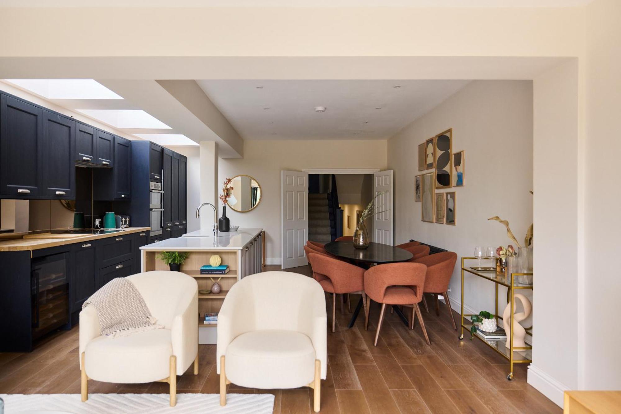 The Brondesbury Park - Sparkling 3bdr Flat With Garden Apartment London
