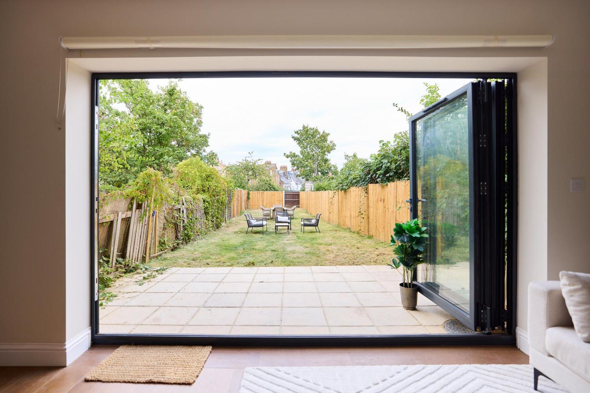 Apartment The Brondesbury Park - Sparkling 3bdr Flat With Garden